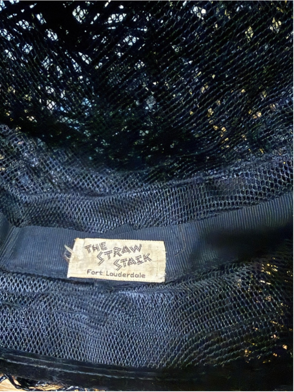 Vintage 50s Black Braided Straw Hat with Velvet Bow - Picture 5 of 5